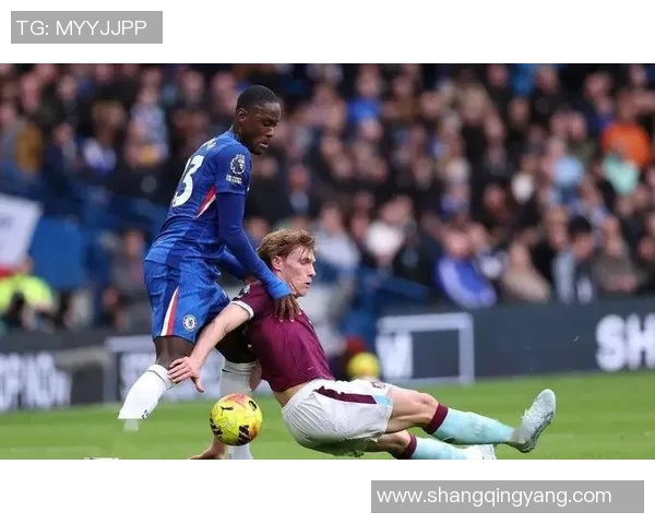 切尔西迎战阿拉维斯展现英超球队的实力与风采 切尔西迎战阿拉维斯展现英超球队的实力与风采