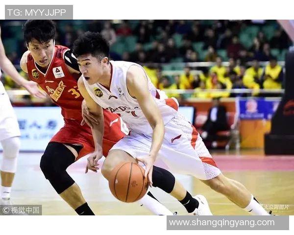 山东105分战胜八一90分展现强大实力与团队默契 山东105分战胜八一90分展现强大实力与团队默契