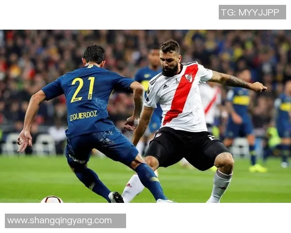 河床与梅尔加对决分析：战术布局与球员表现的深度剖析