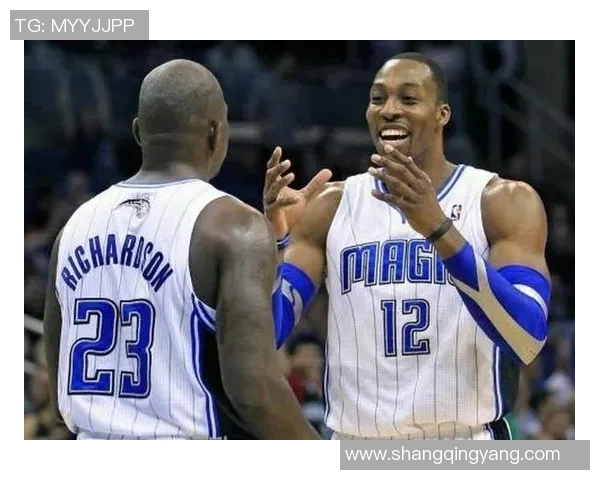 艾尔杰弗森与霍华德的巅峰对决谁能笑到最后解析两位巨星的篮球传奇