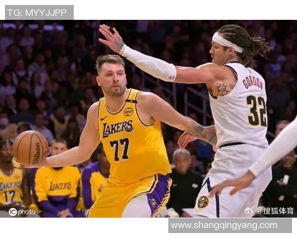 2012年NBA季后赛掘金与湖人激战回顾精彩瞬间与关键时刻分析